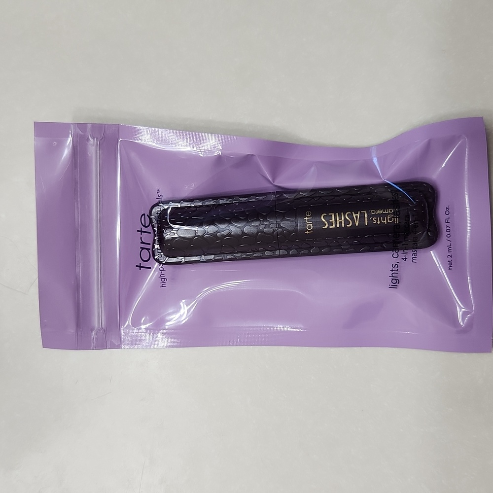 5/$30 Tarte Lights, Camera, Lashes mascara sample